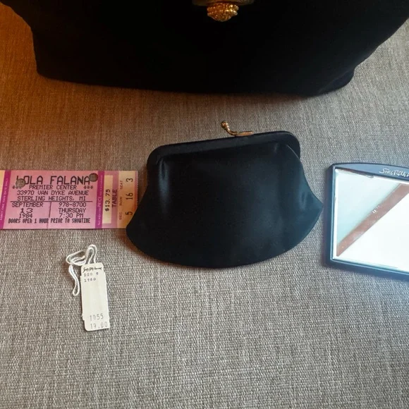 Vintage Coblentz Saks Fifth Avenue Satin Clutch Purse - Picture 7 of 8